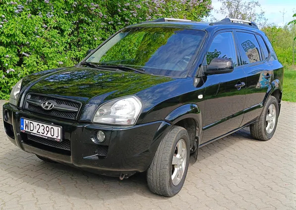 samochody osobowe Hyundai Tucson cena 9900 przebieg: 373666, rok produkcji 2006 z Warszawa